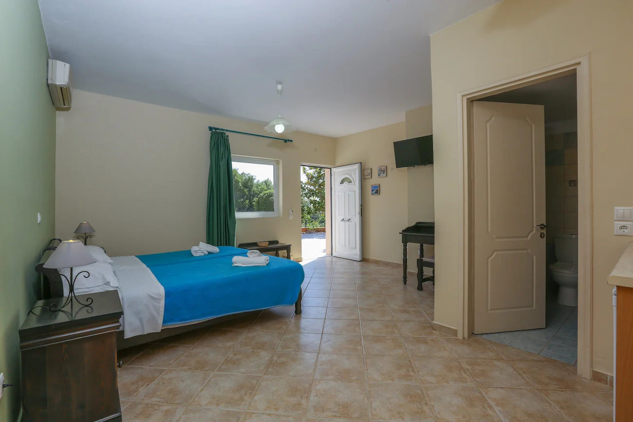 01 - Twin Studio Skala Kefalonia